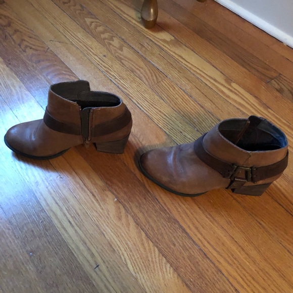 ALDO | Brown Booties 8.5 - Picture 2 of 7